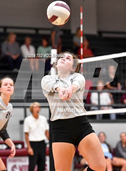 Thumbnail 2 in Marshall @ Perryville photogallery.