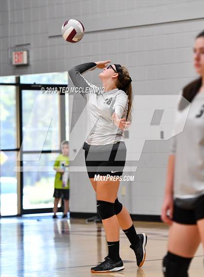 Thumbnail 1 in Marshall @ Perryville photogallery.