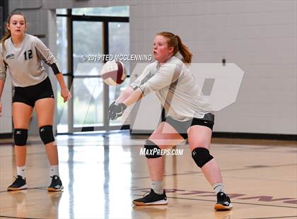 Thumbnail 1 in Marshall @ Perryville photogallery.