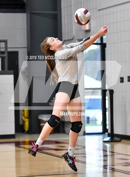 Thumbnail 2 in Marshall @ Perryville photogallery.