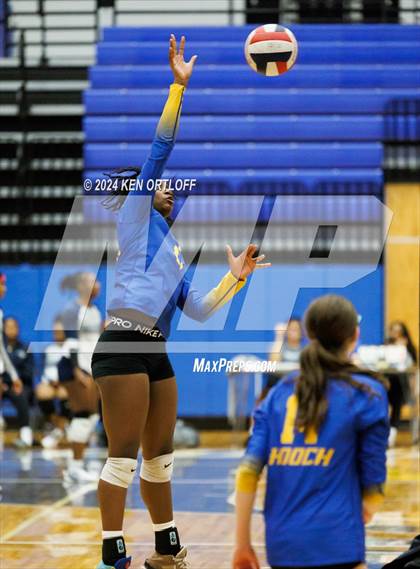Thumbnail 1 in South Gwinnett @ Chattahoochee photogallery.