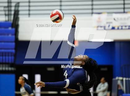 Thumbnail 2 in South Gwinnett @ Chattahoochee photogallery.