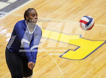 Thumbnail 1 in South Gwinnett @ Chattahoochee photogallery.