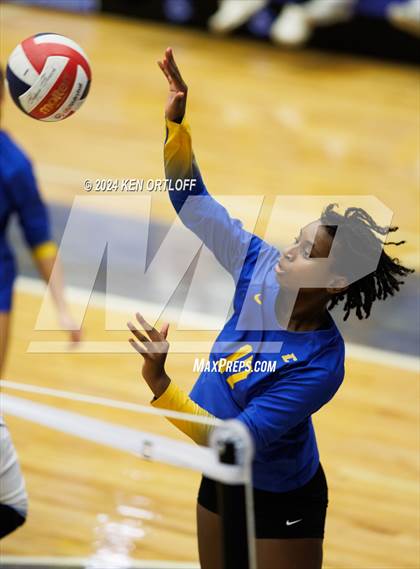 Thumbnail 2 in South Gwinnett @ Chattahoochee photogallery.