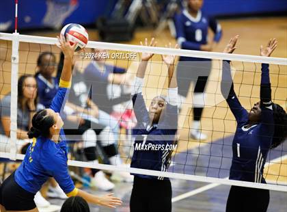 Thumbnail 1 in South Gwinnett @ Chattahoochee photogallery.