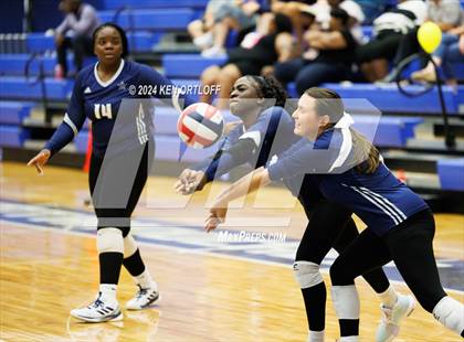 Thumbnail 3 in South Gwinnett @ Chattahoochee photogallery.
