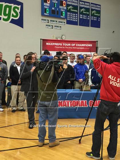 Thumbnail 2 in Blue Springs South TOC Ceremony photogallery.