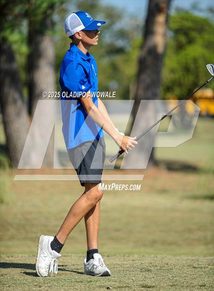Thumbnail 2 in JV: Greenville Wright Park Invitational photogallery.
