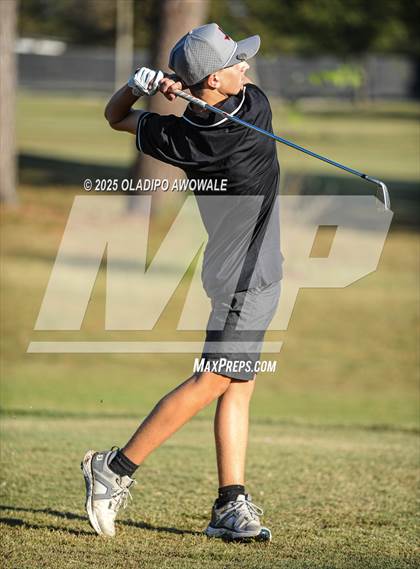 Thumbnail 1 in JV: Greenville Wright Park Invitational photogallery.