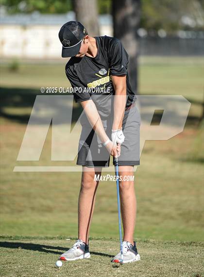 Thumbnail 2 in JV: Greenville Wright Park Invitational photogallery.