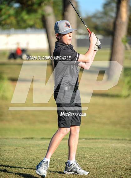 Thumbnail 3 in JV: Greenville Wright Park Invitational photogallery.