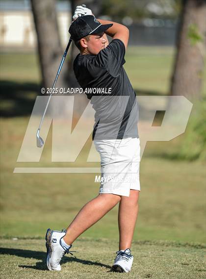 Thumbnail 3 in JV: Greenville Wright Park Invitational photogallery.