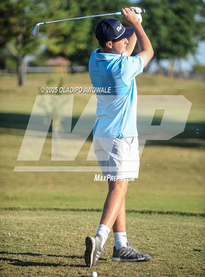 Thumbnail 2 in JV: Greenville Wright Park Invitational photogallery.