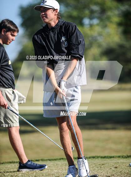 Thumbnail 2 in JV: Greenville Wright Park Invitational photogallery.
