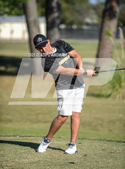 Thumbnail 1 in JV: Greenville Wright Park Invitational photogallery.