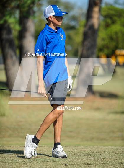 Thumbnail 3 in JV: Greenville Wright Park Invitational photogallery.