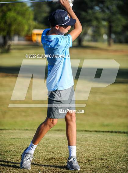 Thumbnail 1 in JV: Greenville Wright Park Invitational photogallery.