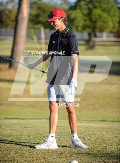 Thumbnail 3 in JV: Greenville Wright Park Invitational photogallery.