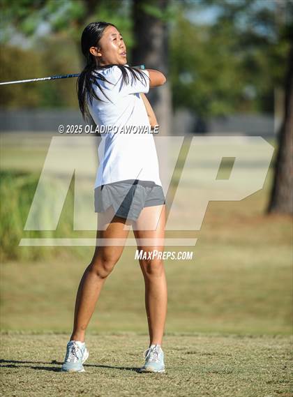 Thumbnail 3 in JV: Greenville Wright Park Invitational photogallery.