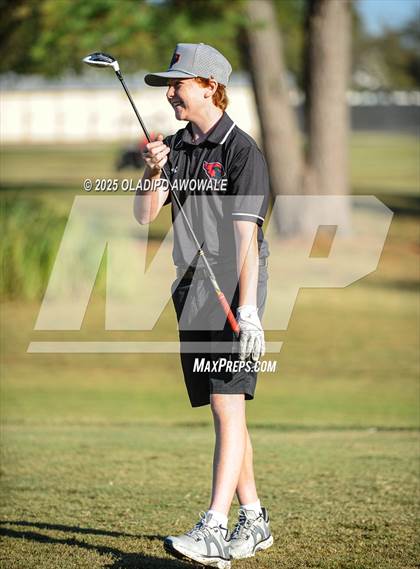Thumbnail 2 in JV: Greenville Wright Park Invitational photogallery.