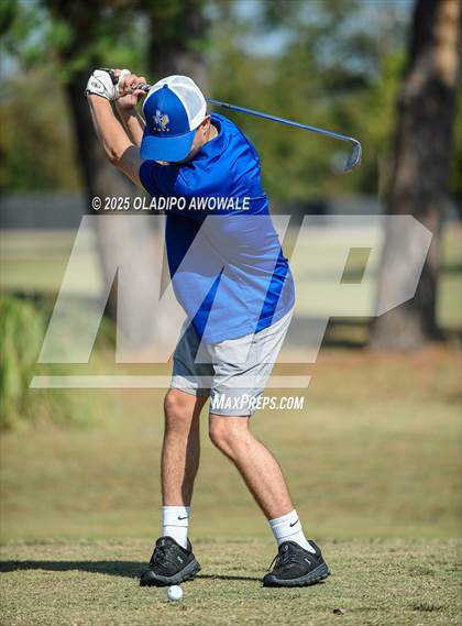 Thumbnail 3 in JV: Greenville Wright Park Invitational photogallery.