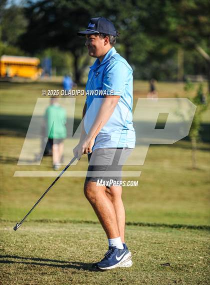 Thumbnail 3 in JV: Greenville Wright Park Invitational photogallery.