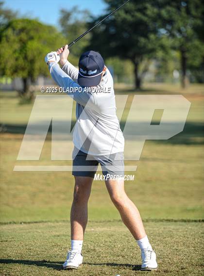 Thumbnail 3 in JV: Greenville Wright Park Invitational photogallery.