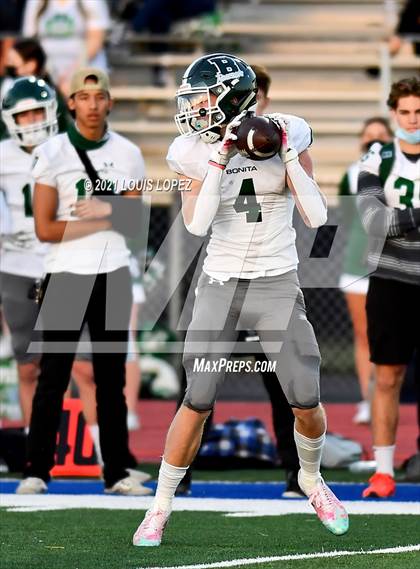 Thumbnail 1 in Bonita @ Charter Oak photogallery.