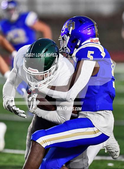 Thumbnail 2 in Bonita @ Charter Oak photogallery.