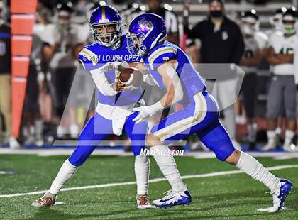 Thumbnail 1 in Bonita @ Charter Oak photogallery.