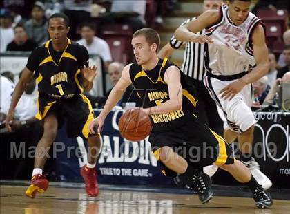 Thumbnail 3 in Bishop Montgomery vs. Salesian (CIF State D4 Final) photogallery.