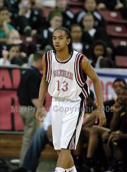 Thumbnail 3 in Bishop Montgomery vs. Salesian (CIF State D4 Final) photogallery.