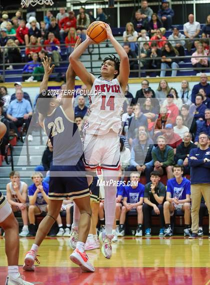 Thumbnail 1 in Skyline @ Springville (UHSAA 5A Round 2) photogallery.