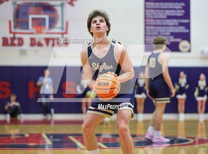 Thumbnail 3 in Skyline @ Springville (UHSAA 5A Round 2) photogallery.