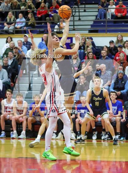 Thumbnail 2 in Skyline @ Springville (UHSAA 5A Round 2) photogallery.