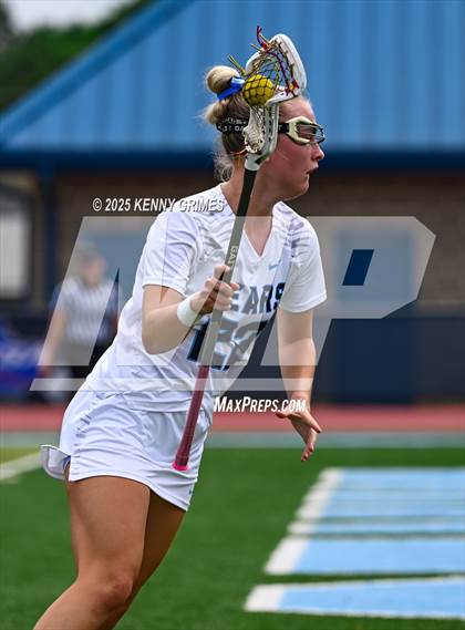 Thumbnail 2 in Cambridge vs. Blessed Trinity (GHSA Division 1 Championship) photogallery.