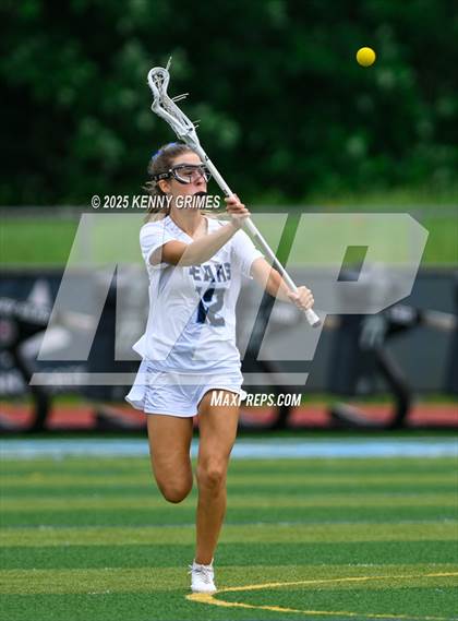 Thumbnail 2 in Cambridge vs. Blessed Trinity (GHSA Division 1 Championship) photogallery.