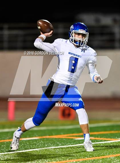 Thumbnail 3 in Weatherford @ Arlington (UIL 6A D2 Bi-District Playoff) photogallery.