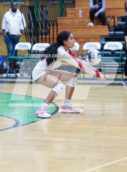 Thumbnail 2 in Wheatley vs Locust Valley (Nassau Class B Championship) photogallery.