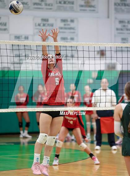 Thumbnail 2 in Wheatley vs Locust Valley (Nassau Class B Championship) photogallery.
