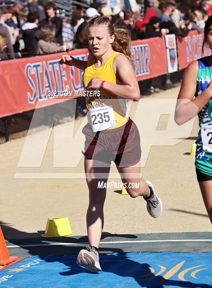 Thumbnail 3 in NCHSAA 1A Championship photogallery.