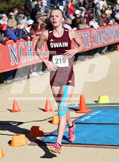 Thumbnail 2 in NCHSAA 1A Championship photogallery.