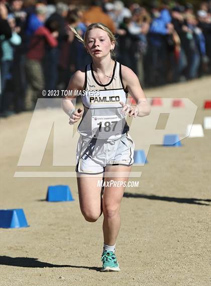 Thumbnail 1 in NCHSAA 1A Championship photogallery.