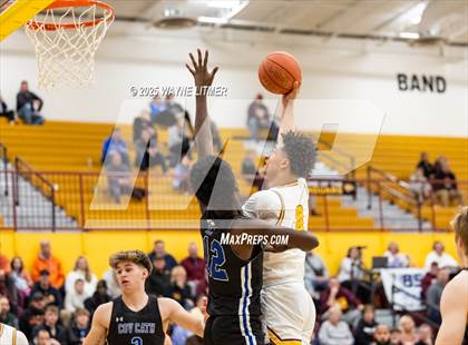 Thumbnail 1 in Covington Catholic @ Cooper photogallery.