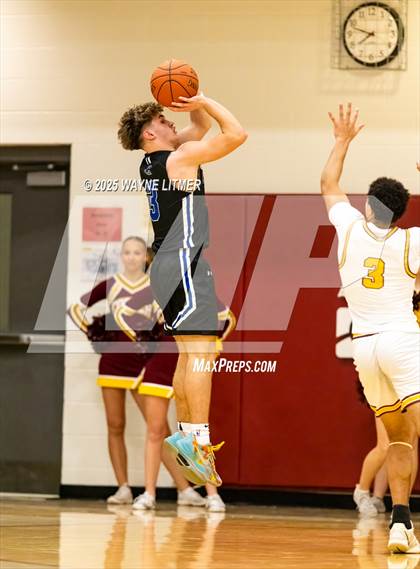 Thumbnail 1 in Covington Catholic @ Cooper photogallery.