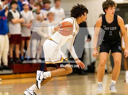 Thumbnail 2 in Covington Catholic @ Cooper photogallery.