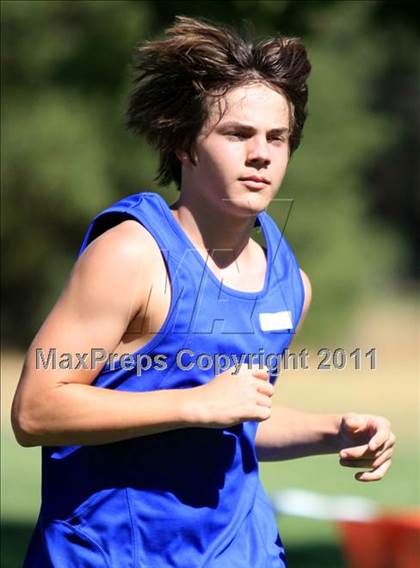 Thumbnail 1 in Golden Sierra/Foothill/Mira Loma/Capital Christian/Highlands @ Henry Renfree Park photogallery.