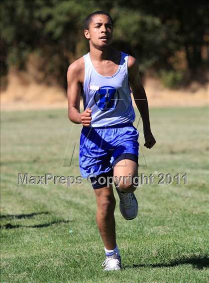 Thumbnail 3 in Golden Sierra/Foothill/Mira Loma/Capital Christian/Highlands @ Henry Renfree Park photogallery.