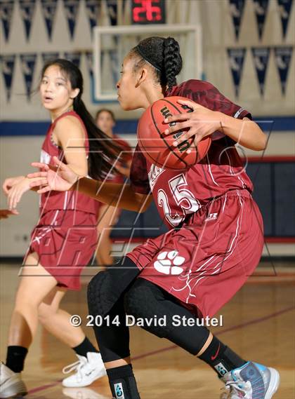Thumbnail 2 in McClatchy vs. Salesian College Preparatory (Christian Brothers Holiday Classic) photogallery.