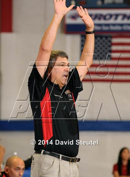 Thumbnail 3 in McClatchy vs. Salesian College Preparatory (Christian Brothers Holiday Classic) photogallery.